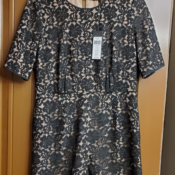 BCBG Max Azria Black Haile Lace Romper. Size Medium. Blank/Tan/Nude. NWT - Picture 4 of 7